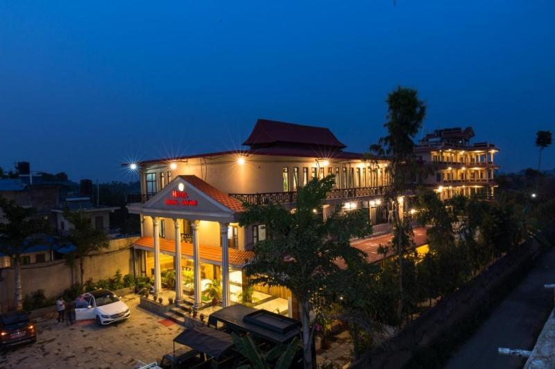 Hotel Royal Safari 奇旺 外观 照片